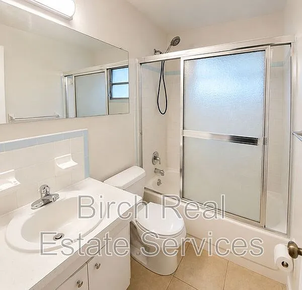 2552 Chancery Dr — Photo 6