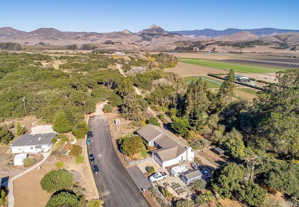 2nd image of 2070 Palomino Dr
