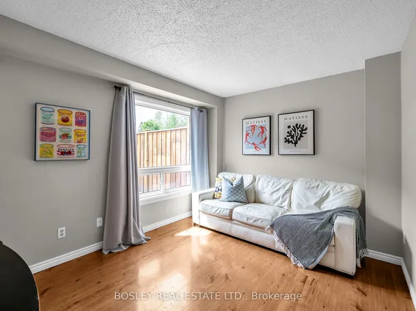 74 Elford Dr, Clarington, ON L1C 4R4
