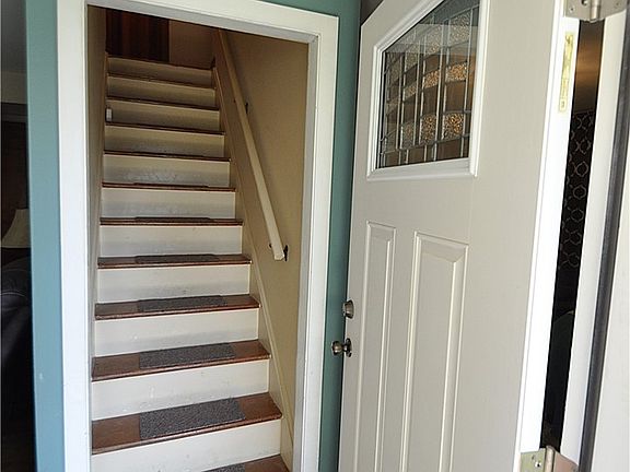 4th image of 1111 Caleb Ave #15