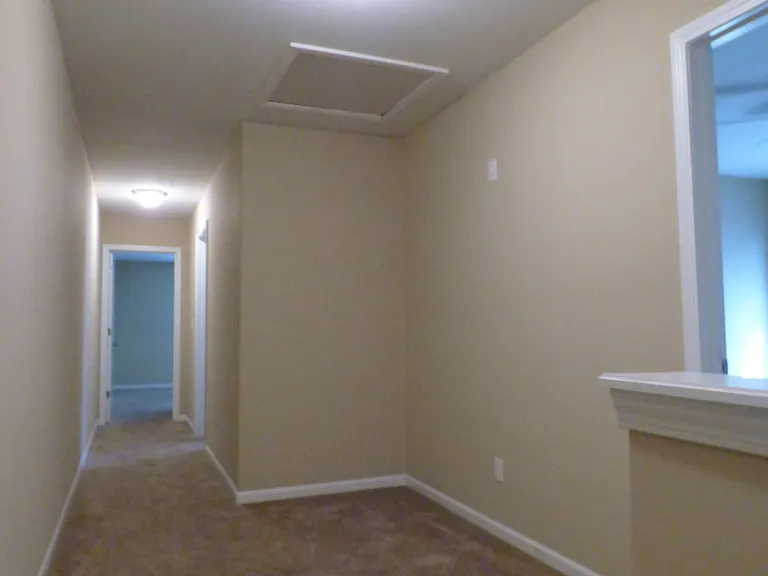 115 N Garth Ave — Photo 9