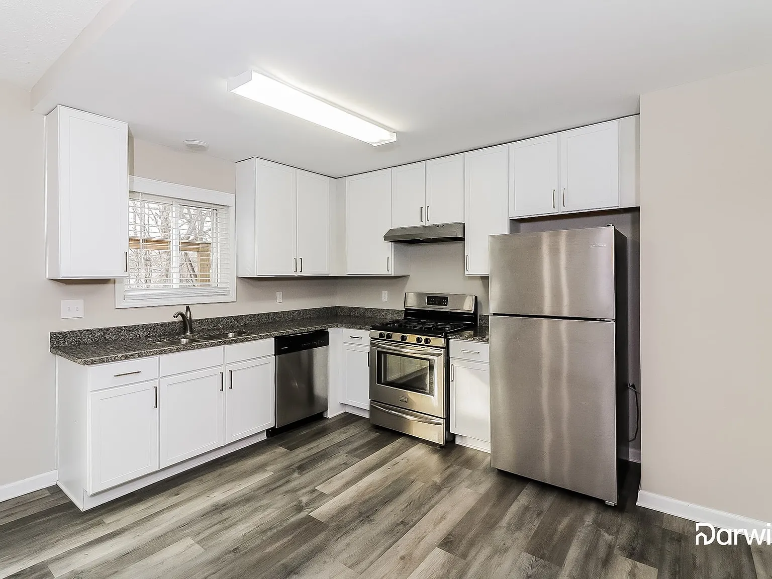 4 bed, 3.0 bath, 2064 sqft, $2,495 — Photo 3
