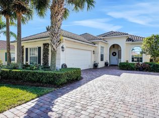 8298 Rosalie Ln, Wellington, FL 33414