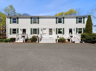 24-24 R High St #2, Rockport, MA 01966