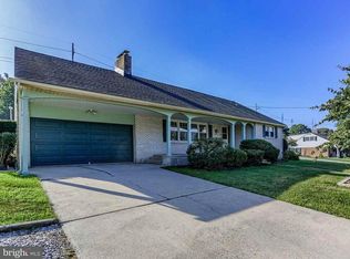 730 Hillcrest Rd, York, PA 17403