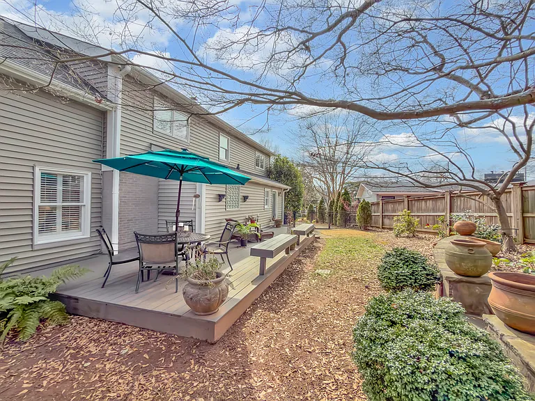 128 Rockwood Dr — Photo 46