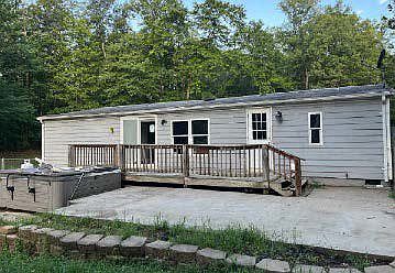 2nd image of 3815 Presidents Rd
