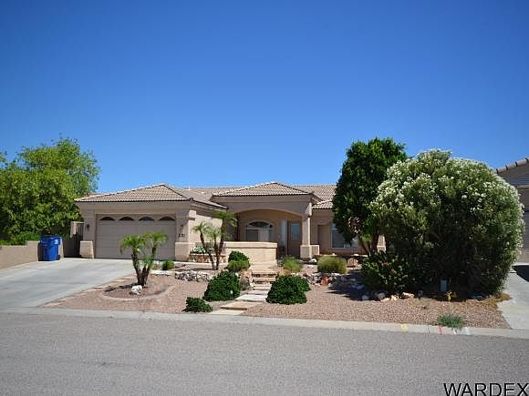 1st image of 2121 E Desert Lakes Dr