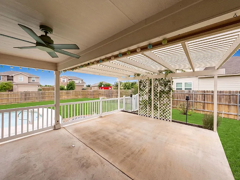 277 Orion Dr — Photo 32