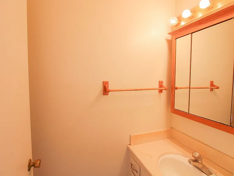 1338 Galleon Way #B — Photo 7