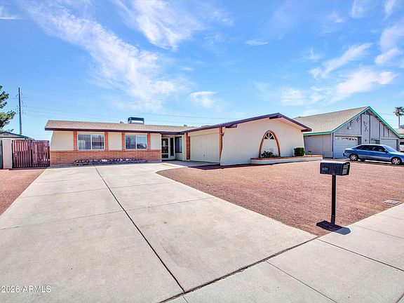 2nd image of 4729 W LUPINE Avenue