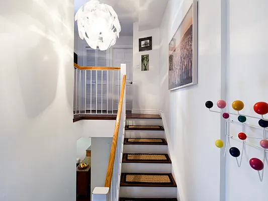 Sold by Sotheby's International Realty | media 14