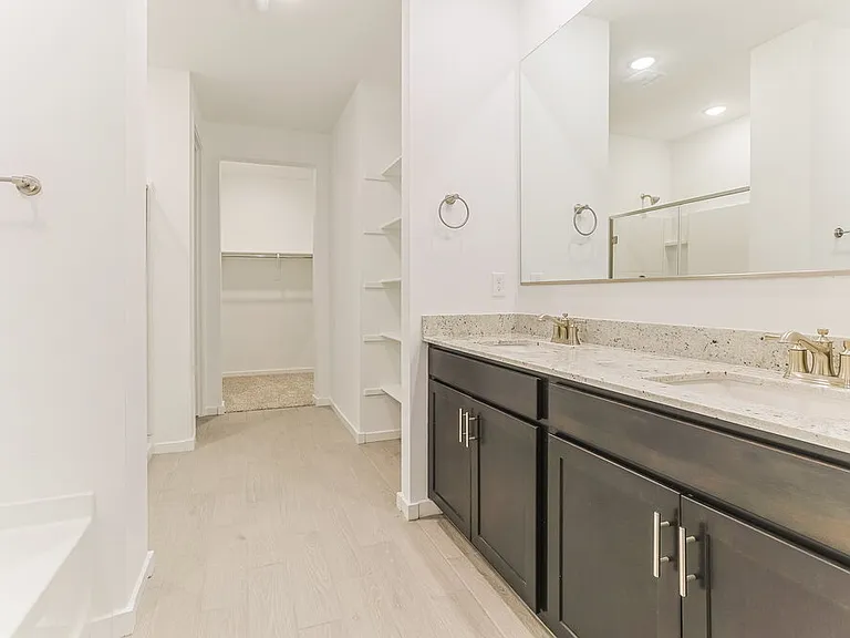 4576 W Hannah St — Photo 10