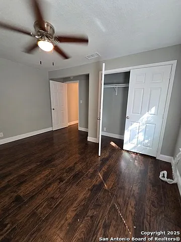 1718 Commercial Ave #B — Photo 11