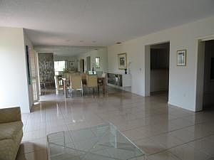 Home For Sale In Boca Lago