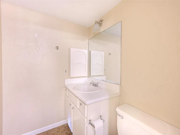 3055 Walnut Bend Ln #21 — Photo 25