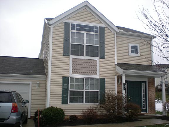 5th image of 305 Stockton Cir