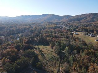 3917 Speas Forest St, Valdese, NC 28690