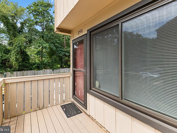 3rd image of 2501 Glengyle Dr #144