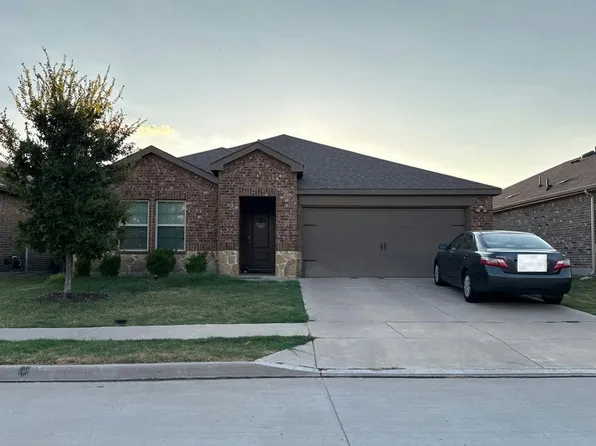 3921 Dickinson Ave, Aubrey, TX 76227