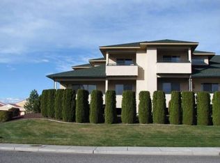 300 Columbia Point Dr UNIT J142, Richland, WA