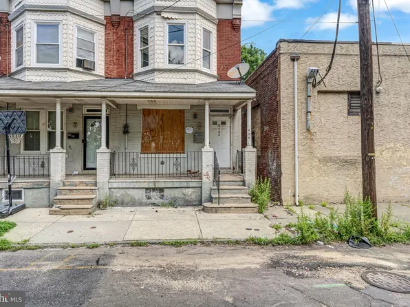 439 Winslow St, Camden, NJ 08104