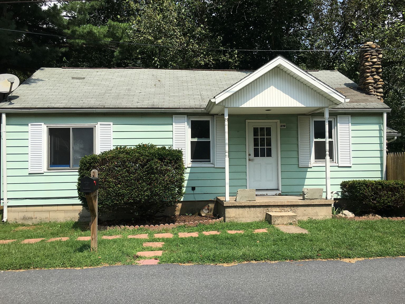 219 Lehigh St, Walnutport, PA 18088 Zillow