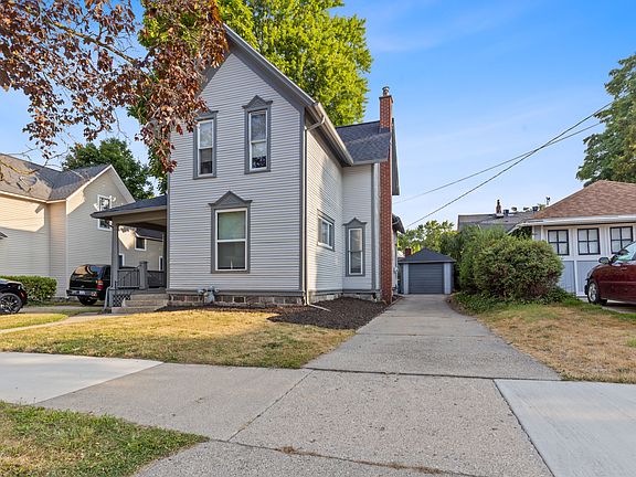 2nd image of 731 Kellogg St SE
