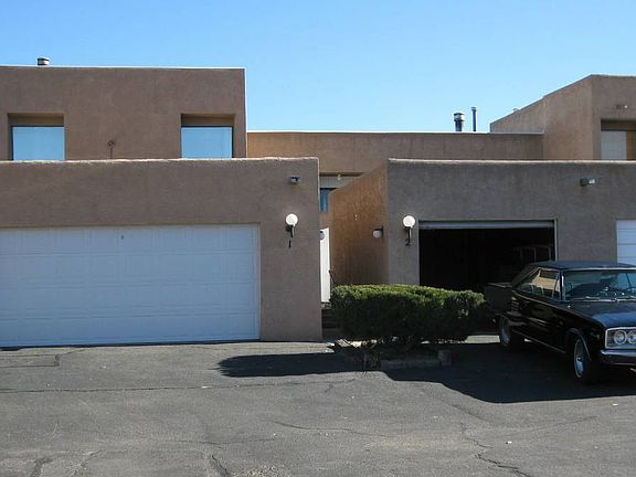 5th image of 2700 Vista Grande Dr NW Unit 1