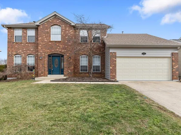 419 Leicester Square Dr, Ballwin, MO 63021