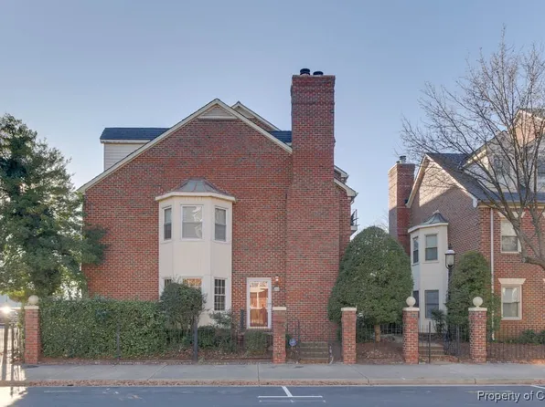 209 Eaton St, Hampton, VA 23669