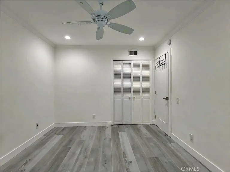 7049 Semrad Rd — Photo 36