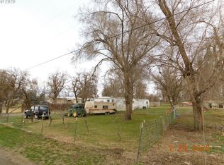 80263 Banks Ln, Hermiston, OR 97838