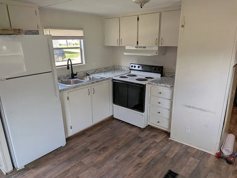 424 Dorley Dr — Photo 7