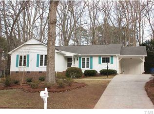 6204 Dresden Ln, Raleigh, NC 27612