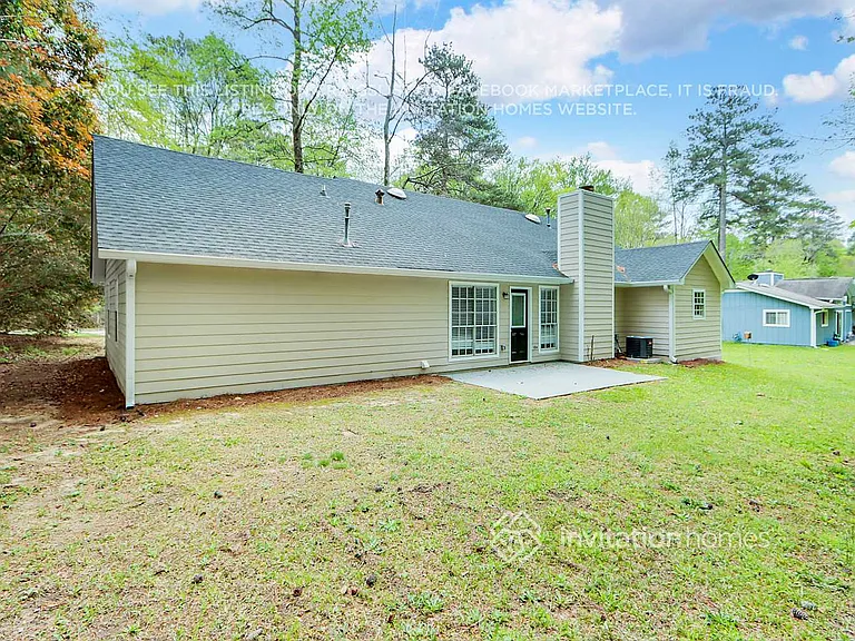 4469 White City Rd — Photo 24