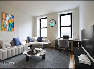 224 E 89th St APT 4W, New York, NY 10128