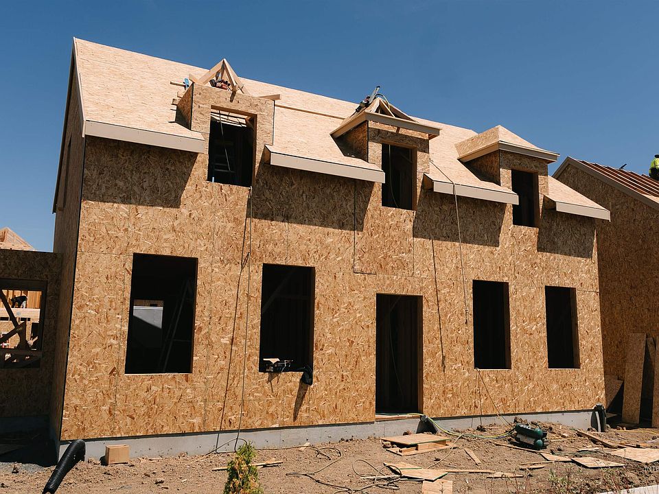 1st image of 1621 Primrose Court Longview #6