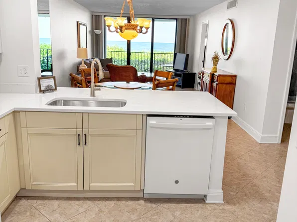 4200 N Highway A1a, Hutchinson Island, FL