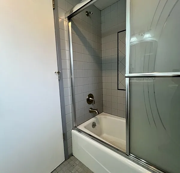 1050 Tacoma Ave NE — Photo 63