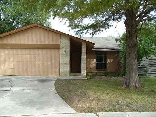 1st image of 6207 SUMMER FOREST DR