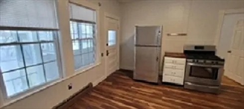 158-160 Roslindale Ave #1 — Photo 6