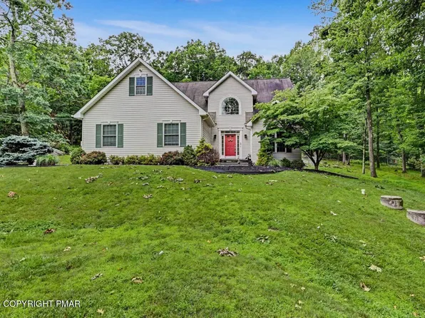 7216 Moss Dr, Swiftwater, PA 18370