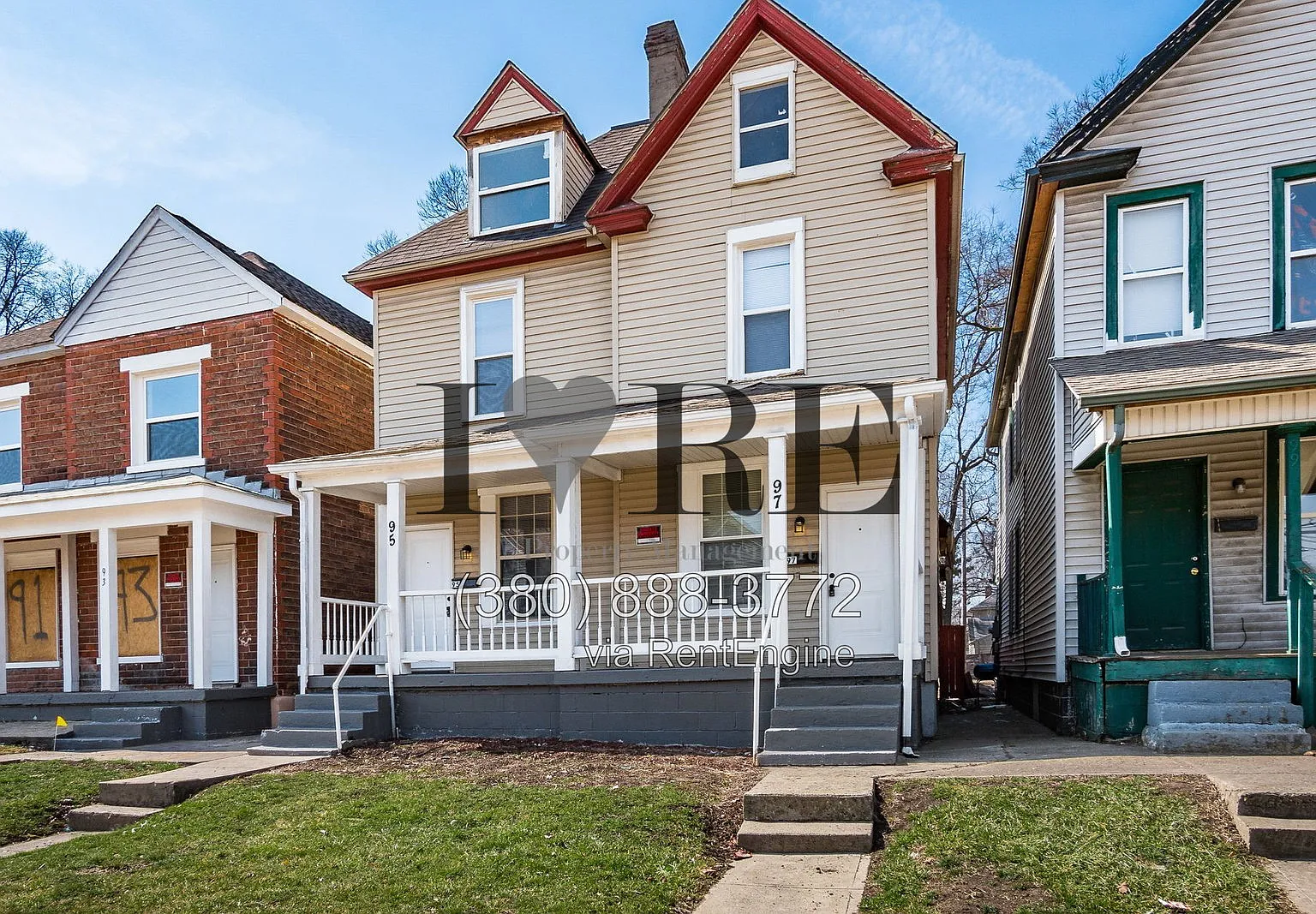 2 bed, 1.0 bath, 984 sqft, $1,065 — Photo 2