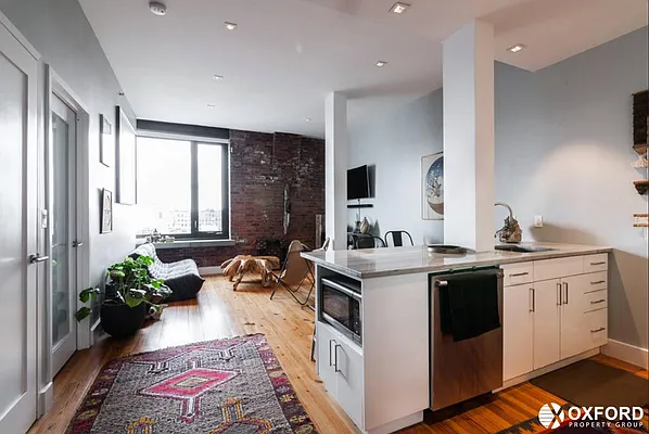 Rented by Oxford Property Group | media 19