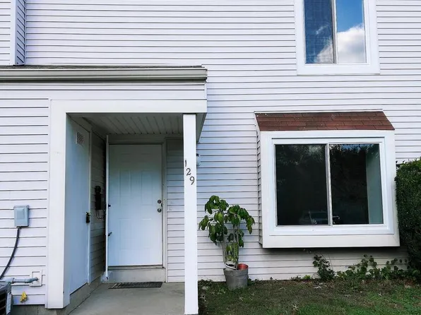 129 Briar Ct, Marlton, NJ 08053