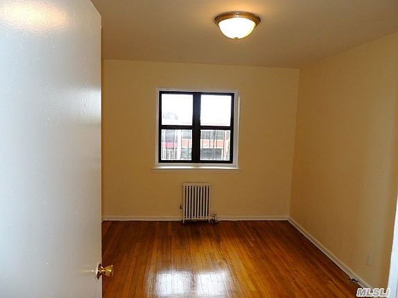 5th image of 18830 87th Dr APT 2J