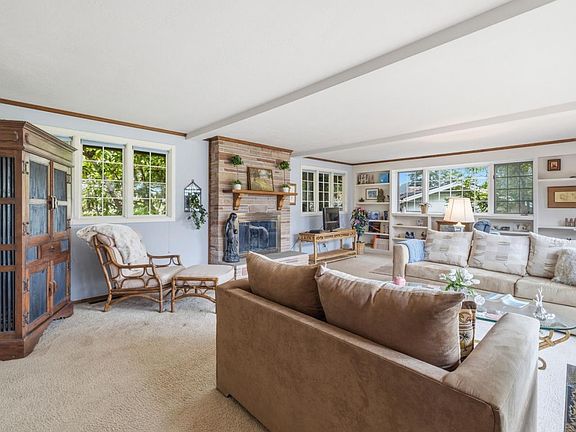 5th image of 960 Graham Hill Rd