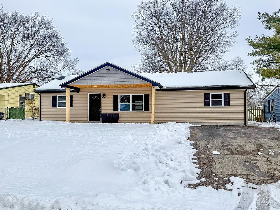 1st image of 60 Orchard Cir