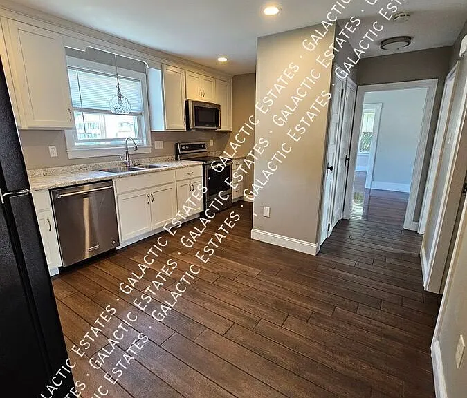 37-37.5 Arlington St #1 — Photo 1
